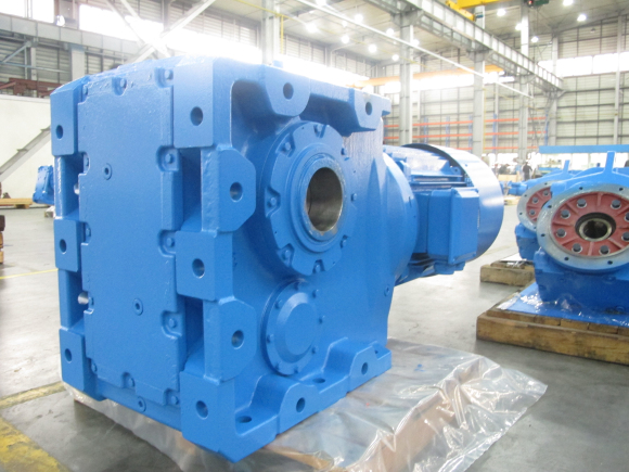 K Series Helical-Spiral Bevel Gear Box, Geared Motor