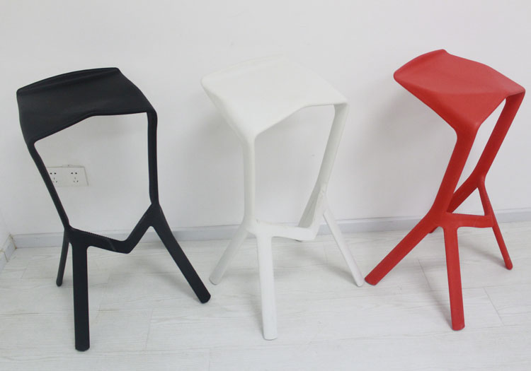 New Arriving Home Design Furniture Plastic Bar Chair