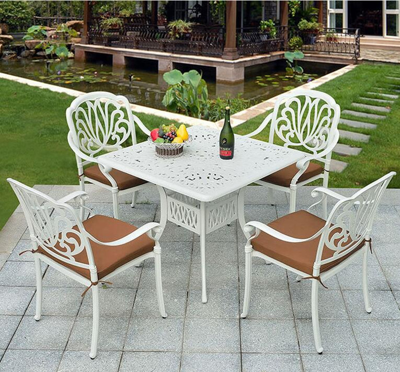 Hot Selling Cast Aluminum Outdoor Furniture Set