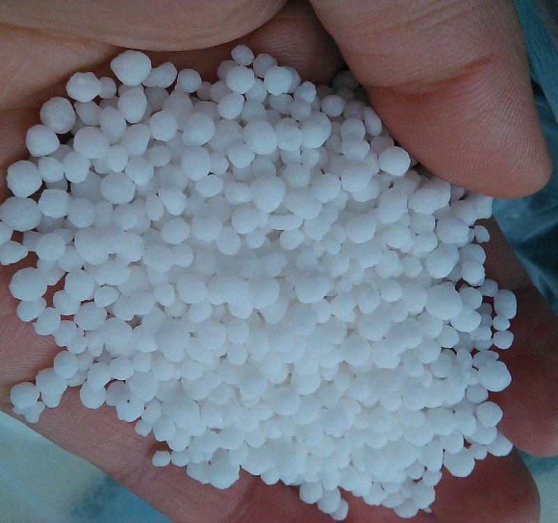 China Factory Calcium Nitrate (crystal or granular)