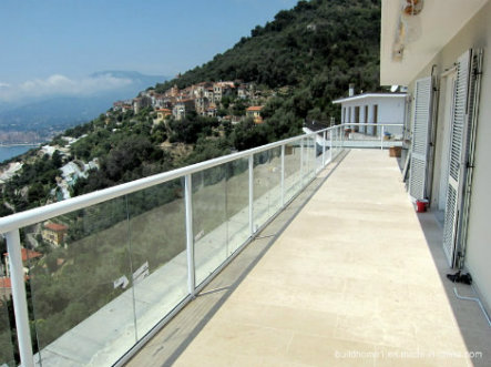 12mm Thickness Toughened Glass Balustrade (GB-03)