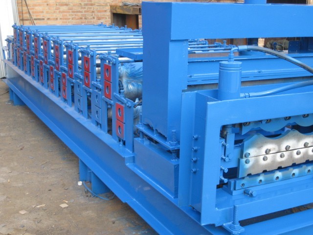 840mm Glazed Tile Roll Forming Machine