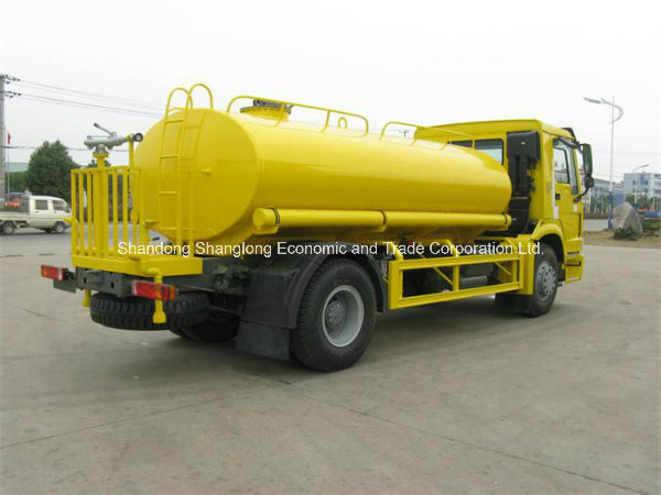 China Sinotruk Water Sprinkler Truck