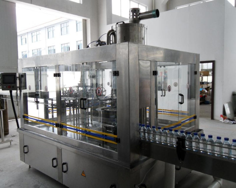 Linear Type Bottle Washing Filling Capping Machine Labeling Machinery