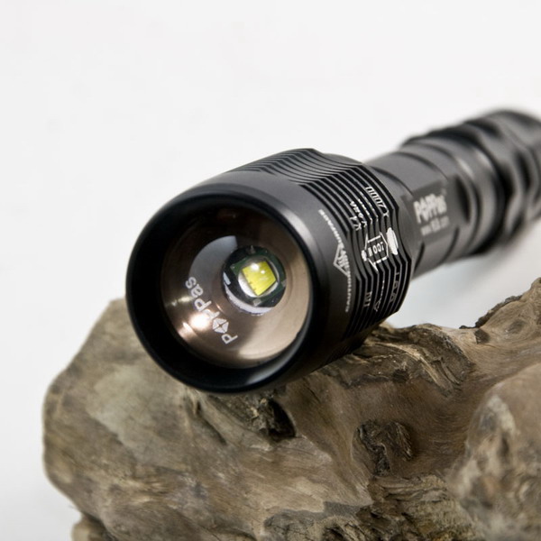 V5-858 Op Quality Customized Promotion Aluminum Tactical Flashlight