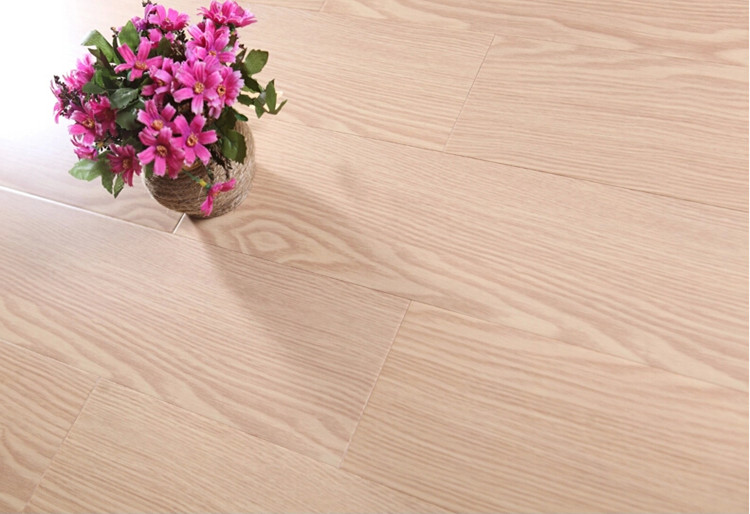 Wood Floor (multi-layer engineered discount solidwood/hardwood birch/oak/ash/elm/ipe/walnut brushed oiled)