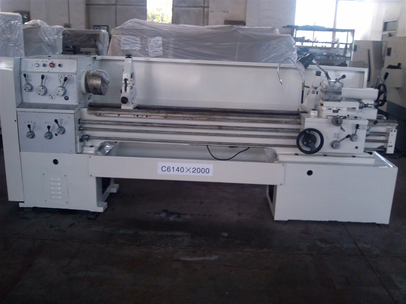 Lathe Machine / Tornos (C6240C) Center Dis. 1000mm, 1500mm, 2000mm