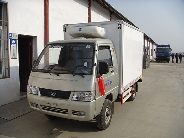 Foton 6 Wheeler Anti-Explosion Truck, Fresh Fish Refrigerator Truck