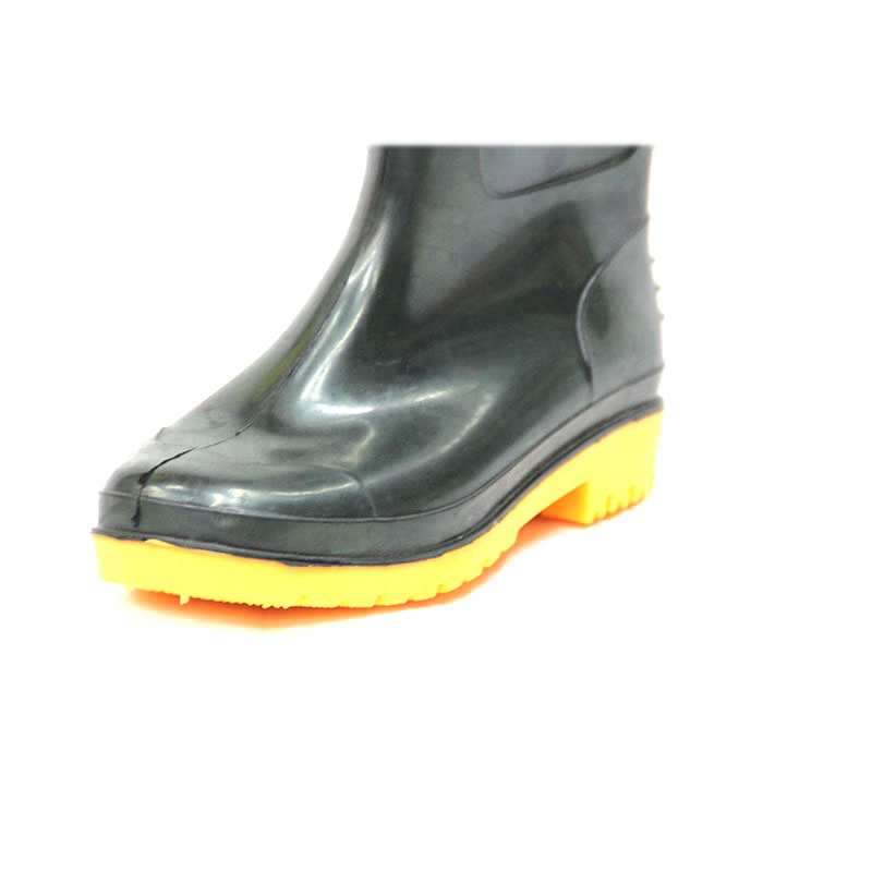 Rain Boots (Black upper/Yellow Sole)