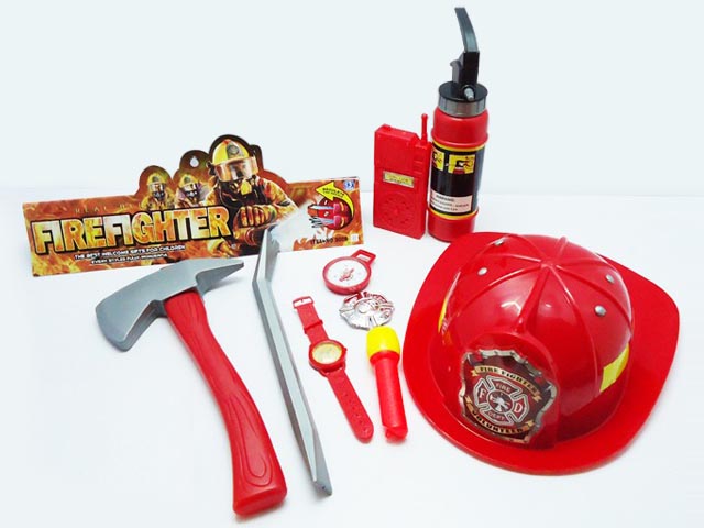 Fire Fighting Equipent with Helmet and Tools and So on