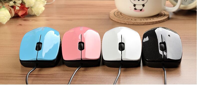 Promotional Gift High Quality 3D Optical Computer Mice Gift Mouse (M-82)