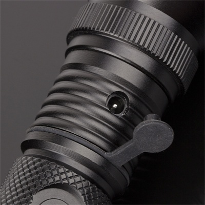 Telescopic Focusing Flashlight with Ce, RoHS, MSDS, ISO, SGS