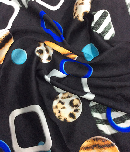 Digital Printed Satin Chiffon Fabric for Fashion Garments