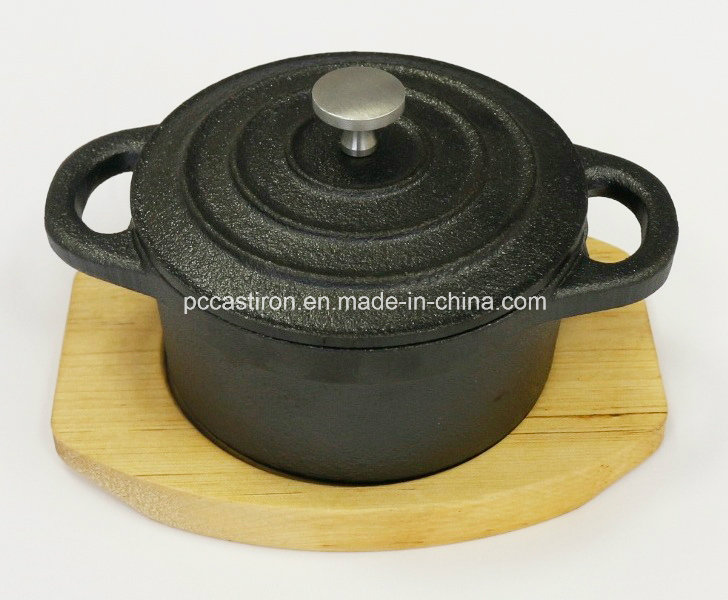 Preseasoned Cast Iron Mini Serving Skillet with Wooden Base Oil Finished