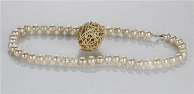 Snh White Natural Freshwater Pearl Set Wholesale