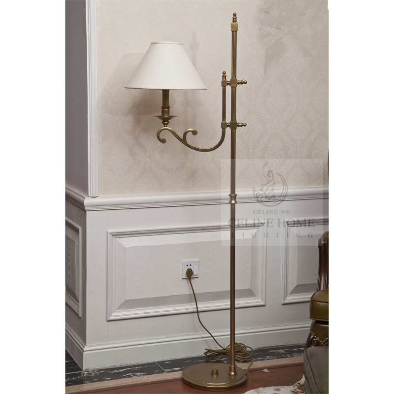 Brass Finish Iron Floor Lamp (SL82163-1F)