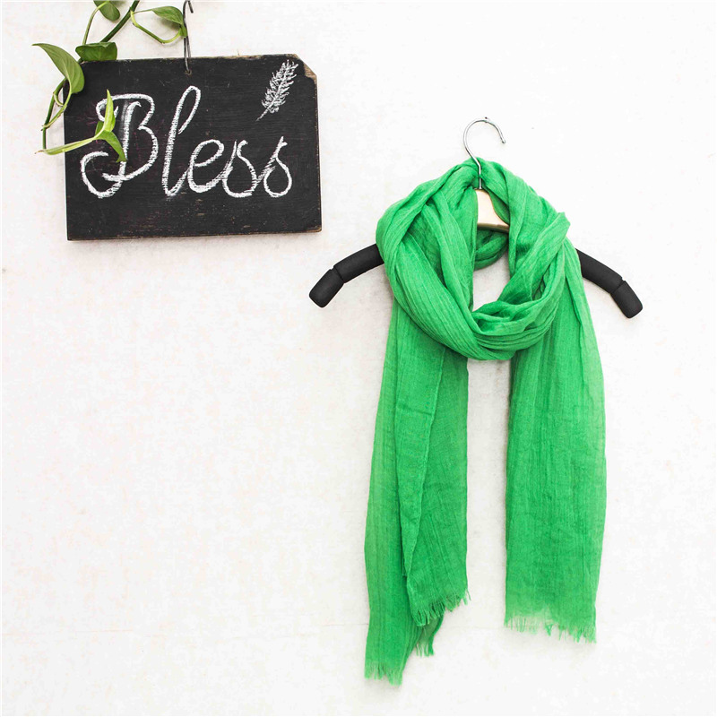 High Quality 100% Polyester Muslim Fabric for Lady Head Warm Scarf