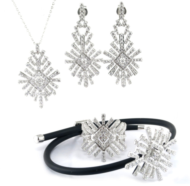 New Fashion 925 Snow Shape Silver Jewelry Set (S0030PY)