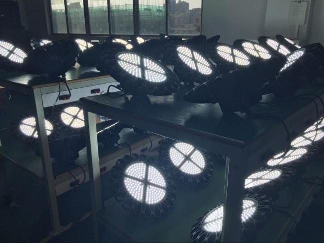 Warehouse Factory Workshop Stadium Exhibition Supermarket Station Shopping Mall 100W UFO LED High Bay Light