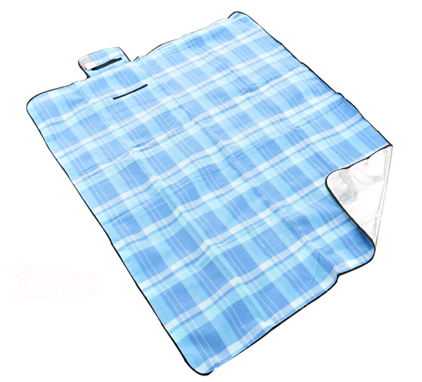 2 * 2 M Thick Moisture Pad Picnic Mat