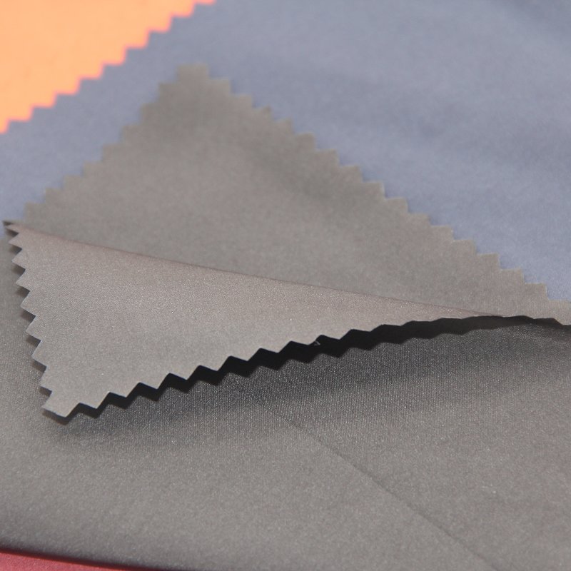 50d 2 Layer Polyester Pongee Fabric for Mens Jacket