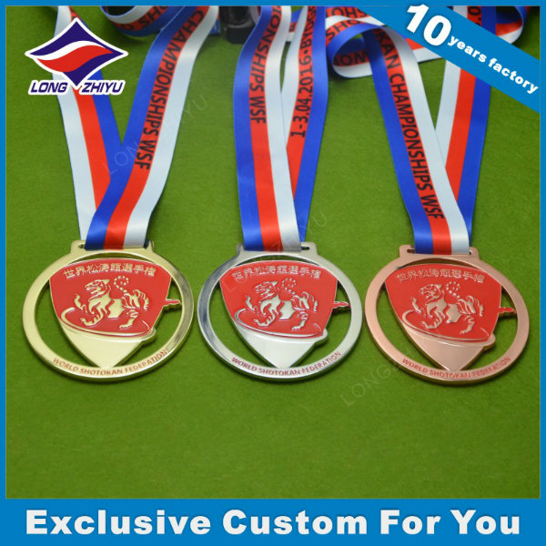 Custom Metal Medal with Wood Display Case Gift Box for Sale