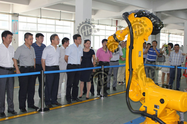 RV C Series Industrial Robot Arm Cycloidal Gear Reducer