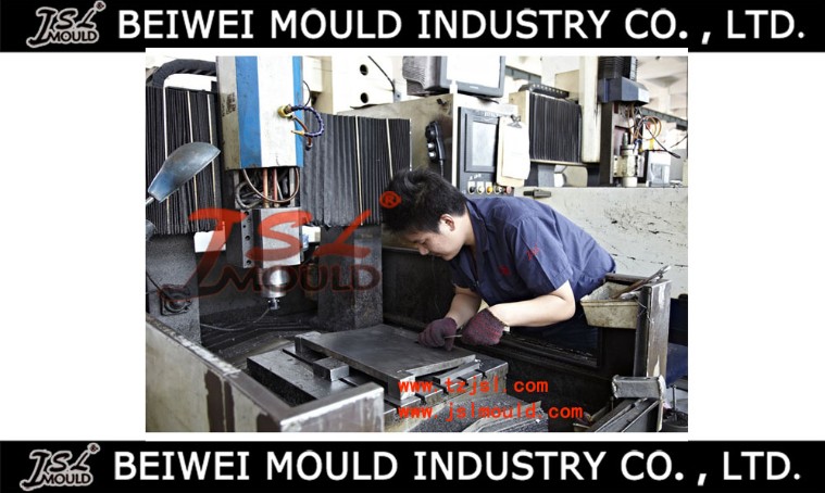 Plastic Car Fan Casing Mould