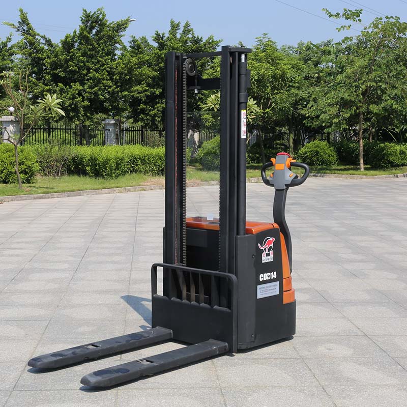 Factory Price Offer Full Electric Powered Forklift Pallet Stacker (CDD14)