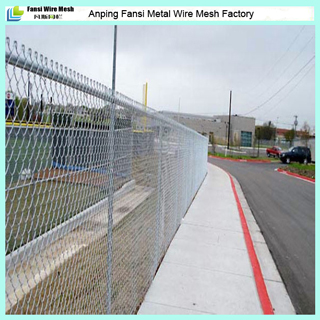 Hot DIP Galvanized Chain Link Fence with Barbed Wire