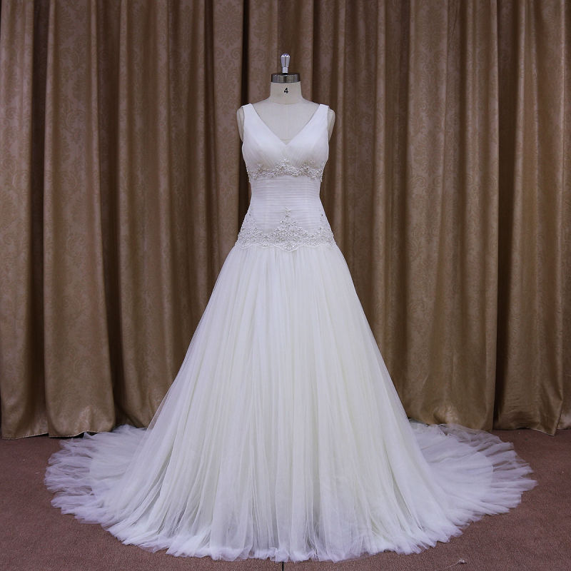 New Arrival Sleeveless Vintage Style Wedding Dresses