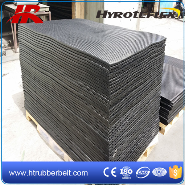 Non-Slip Shockproof Rubber Sheets / Horse and Cow Stable Mats