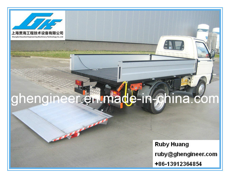 Truck Tailgate Lift for Loading System