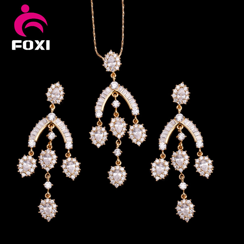 Environmental Copper Gold Plated Fashion CZ Pendant and Earrings Jewelry Sets