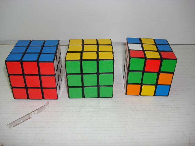 Most Popular Products Plastic Magic Cube Toy with Candy