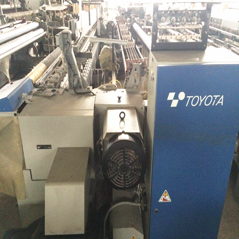 Used Toyota 600 Air Jet Loom