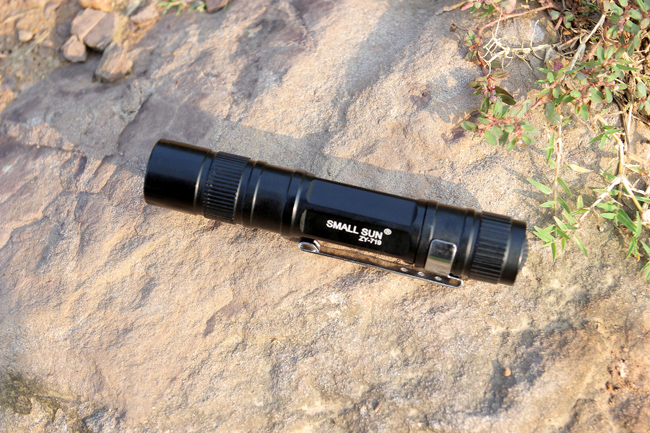 Tail Switch LED Flashlight with Ce, RoHS, MSDS, ISO, SGS