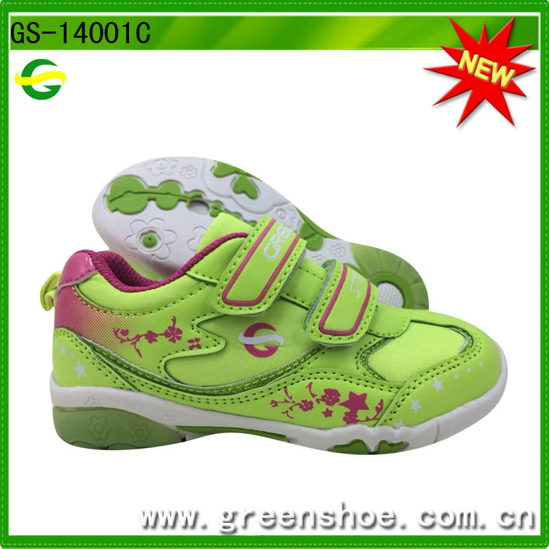 2015 Good Selling Children Kids Casual Shoes with LED Light