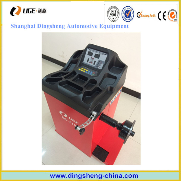 Tire Balancing Machine, Precision Balance with Ce Certificate Ds-7100