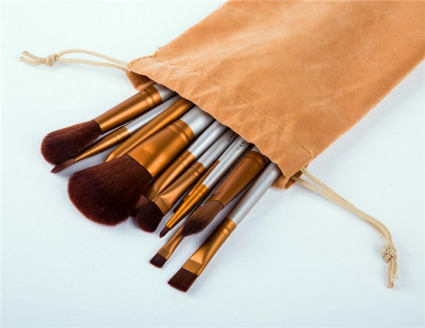 Wisdom 11PCS Professional Cosmetic Makeup Brush Set with Canvas