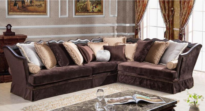 Traditional Chocolate Cloth Camel Back Sectional Sofa for Living Room