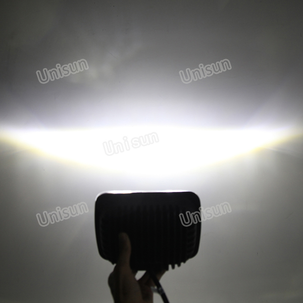 9-32V Multi-Voltage 85W CREE LED Driving Light