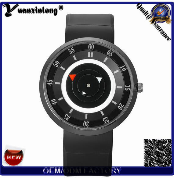 Yxl-425 Fancy New Design Break Watches Men Women Casual Sport Leather Quartz Watch Factory