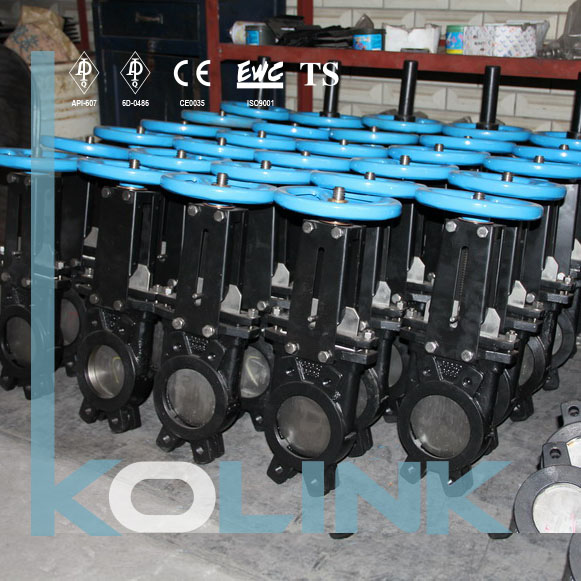 Knife Gate Valve with Replaceable Resilient Seat Lug Type