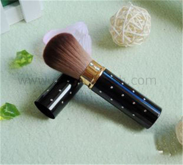 Fashion Hot Sale Powder Kabuki Cosmetic Retractable Brush