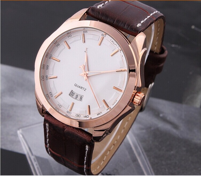 Customised Leather Strap Fashion Men Design Watch