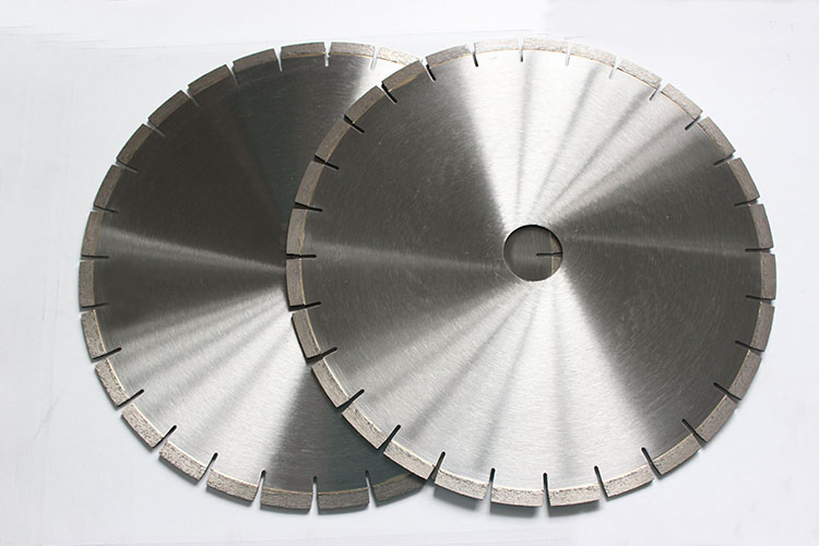 High Frequency Welding 400mm Diamond Saw Blades with Diamond Segment for Cutting Concrete