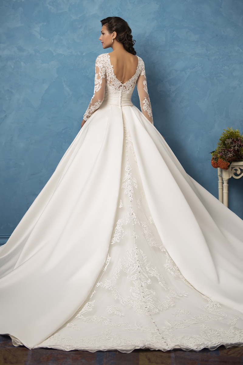 Long Sleeve Open Back Princess Wedding Dress