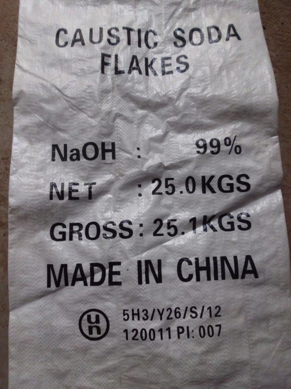 Flakes, Pearls, Solid Industry Grade Caustic Soda 99%