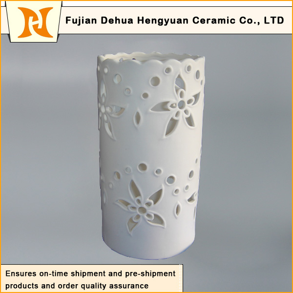 Ceramic Hollow out Candle Holder (home decoration)